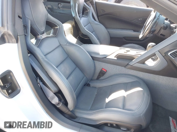 2016 Chevrolet Corvette Z06 2LZ with VIN 1G1YS2D63G5601917, listed as a IAAI auction lot 41829874 with 17,305 mi miles. Bid and sale history available at carsss.com. Image 8.