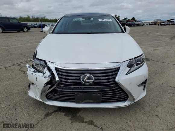 2016 Lexus ES 350 with VIN JTHBK1GG5G2240816, listed as a Copart auction lot 49322155 with 52,521 mi miles and Salvage Title. Bid and sale history available at carsss.com. Image 5.