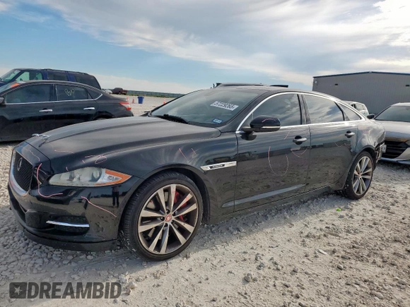 2012 Jaguar XJ z VIN SAJWA3KE8CMV29695, wystawiony jako Copart lot #57229265 z przebiegiem 88 171 mil mil oraz Szkoda całkowita • Salvage title. Historia ofert i sprzedaży dostępna na DreamBid. Obrazek 1.