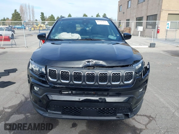 2023 Jeep Compass Latitude with VIN 3C4NJDBN1PT533202, listed as a IAAI auction lot 41545879 with 35,794 mi miles and . Bid and sale history available at DreamBid. Image 12.