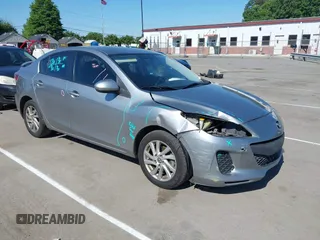 2013 Mazda 3 i Touring with VIN JM1BL1V78D1819155, listed as a IAAI auction lot 42130610 with 118,441 mi miles and . Bid and sale history available at DreamBid. Image 1.