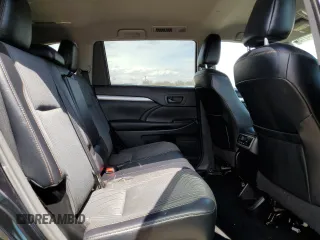 2016 Toyota Highlander LE z VIN 5TDBKRFH9GS312880, wystawiony jako Copart lot #49584775 z przebiegiem 116 519 mil mil oraz Szkoda całkowita • Salvage title. Historia ofert i sprzedaży dostępna na DreamBid. Obrazek 11.