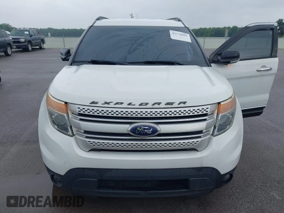 2014 Ford Explorer XLT with VIN 1FM5K7D87EGB17254, listed as a IAAI auction lot 42770996 with 115,878 mi miles and . Bid and sale history available at DreamBid. Image 6.