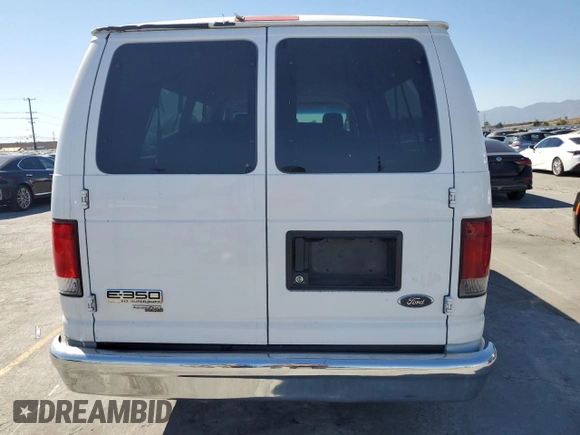 2014 Ford Econoline Passenger XL с VIN 1FBSS3BL4EDA85358, выставлен на аукционе Copart как лот 62875725 с пробегом 156 816 миль миль и Списание • Salvage title. История ставок и продаж доступна на DreamBid. Изображение 6.