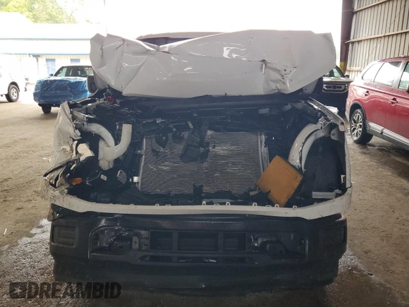 2024 Ford F-150 z VIN 1FTEW1K89RKD05902, wystawiony jako Copart lot #80158894 z przebiegiem 3 935 mil mil oraz Szkoda całkowita • Salvage title. Historia ofert i sprzedaży dostępna na DreamBid. Obrazek 5.