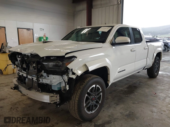 2025 Toyota Tacoma SR with VIN 3TMLB5JN2SM090394, listed as a IAAI auction lot 41916312 with 840 mi miles and . Bid and sale history available at DreamBid. Image 19.