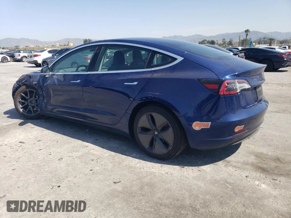2020 Tesla Model 3 Long Range z VIN 5YJ3E1EB7LF647614, wystawiony jako Copart lot #51316115 z przebiegiem 54 917 mil mil oraz Szkoda całkowita • Salvage title. Historia ofert i sprzedaży dostępna na DreamBid. Obrazek 2.