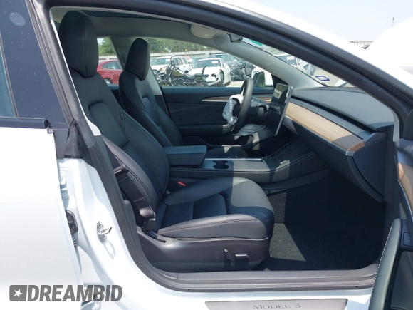 2023 Tesla Model 3 z VIN 5YJ3E1EA3PF604076, wystawiony jako IAAI lot #42181964 z przebiegiem 23 207 mil mil oraz . Historia ofert i sprzedaży dostępna na DreamBid. Obrazek 5.
