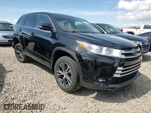 2018 Toyota Highlander LE with VIN 5TDBZRFH2JS875952, listed as a Copart auction lot 51702965 with 123,797 mi miles and Salvage title. Bid and sale history available at DreamBid. Image 12.