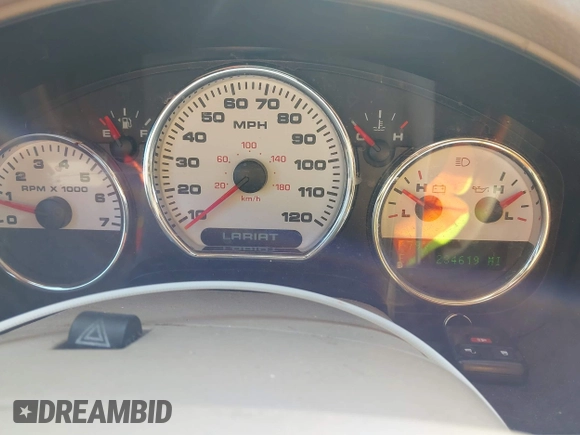 2004 Ford F-150 XLT with VIN 1FTPW12554KB97317, listed as a IAAI auction lot 42076458 with 234,619 mi miles. Bid and sale history available at carsss.com. Image 7.