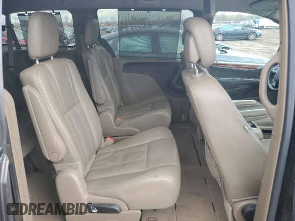 2015 Chrysler Town & Country Touring with VIN 2C4RC1BG6FR754887, listed as a Copart auction lot 53530655 with 209,311 mi miles and Clean Title. Bid and sale history available at carsss.com. Image 11.