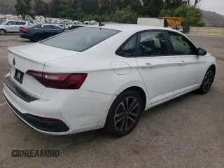 2024 Volkswagen Jetta Sport with VIN 3VWBM7BU3RM048718, listed as a Copart auction lot 60830345 with 9,129 mi miles and Salvage title. Bid and sale history available at DreamBid. Image 3.