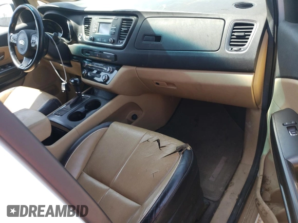 2016 Kia Sedona LX with VIN KNDMB5C16G6215015, listed as a Copart auction lot 66971874 with 161,491 mi miles and Clean Title. Bid and sale history available at carsss.com. Image 8.