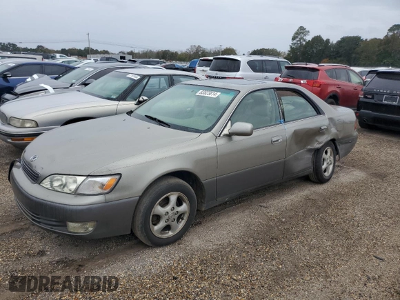 1997 Lexus ES 300 Luxury Sport Sdn with VIN JT8BF22GXV0055087, listed as a Copart auction lot 83823814 with 208,967 mi miles and Salvage Title. Bid and sale history available at carsss.com. Image 1.