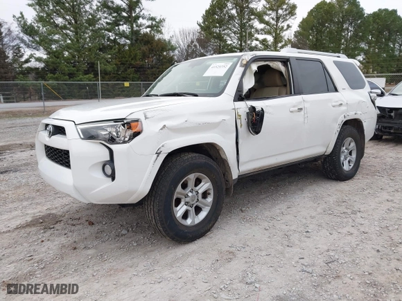 2017 Toyota 4Runner SR5 with VIN JTEZU5JR4H5153111, listed as a IAAI auction lot 41520352 with 114,705 mi miles. Bid and sale history available at carsss.com. Image 2.