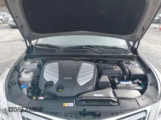 2014 Hyundai Azera Limited with VIN KMHFH4JG2EA373768, listed as a IAAI auction lot 41711780 with 43,447 mi miles and . Bid and sale history available at carsss.com. Image 10.