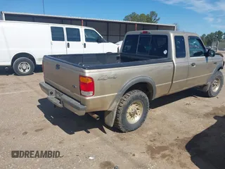 1999 Ford Ranger XL with VIN 1FTZR15V8XTB07717, listed as a IAAI auction lot 41661032 with 161,889 mi miles. Bid and sale history available at carsss.com. Image 4.