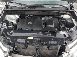 2019 Toyota Highlander LE z VIN 5TDZZRFH0KS361419, wystawiony jako Copart lot #58842235 z przebiegiem 98 295 mil mil oraz Szkoda całkowita • Salvage title. Historia ofert i sprzedaży dostępna na DreamBid. Obrazek 12.