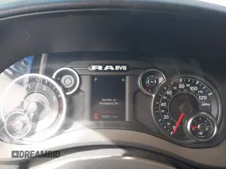 2022 Ram 2500 Big Horn z VIN 3C6UR5DL1NG178793, wystawiony jako IAAI lot #41810830 z przebiegiem 76 551 mil mil oraz . Historia ofert i sprzedaży dostępna na DreamBid. Obrazek 7.