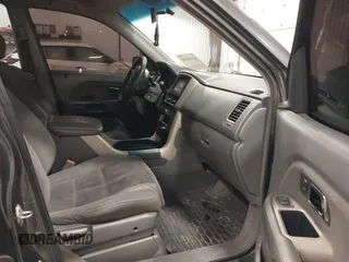 2006 Honda Pilot EX z VIN 2HKYF18466H504644, wystawiony jako IAAI lot #41949350 z przebiegiem 256 464 mil mil oraz . Historia ofert i sprzedaży dostępna na DreamBid. Obrazek 5.