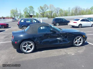 2007 BMW Z4 3.0si with VIN 4USBU53567LX02991, listed as a IAAI auction lot 41990352 with 86,329 mi miles. Bid and sale history available at carsss.com. Image 13.