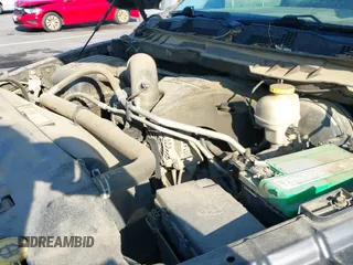 2017 Ram 1500 Express with VIN 3C6RR7KT4HG722826, listed as a IAAI auction lot 40670445 with 283,382 mi miles and . Bid and sale history available at DreamBid. Image 19.