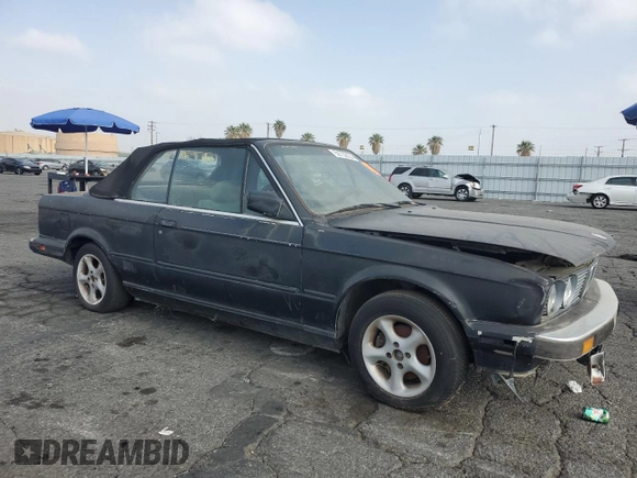 1987 BMW 3 Series z VIN WBABB2303H1942637, wystawiony jako Copart lot #59732834 z przebiegiem 167 593 mil mil oraz Szkoda całkowita • Salvage title. Historia ofert i sprzedaży dostępna na DreamBid. Obrazek 4.
