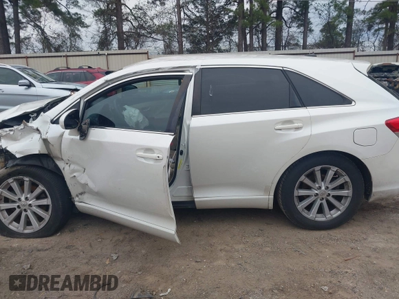 2012 Toyota Venza LE with VIN 4T3ZA3BB5CU061476, listed as a IAAI auction lot 41236395 with Not Provided miles and . Bid and sale history available at DreamBid. Image 15.