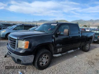 2009 GMC Sierra 2500HD Work Truck with VIN 1GTHK43619F153758, listed as a Copart auction lot 58583335 with 198,202 mi miles and Salvage title. Bid and sale history available at DreamBid. Image 1.