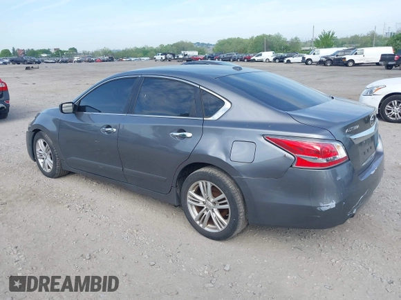 2014 Nissan Altima 2.5 S with VIN 1N4AL3AP1EC401416, listed as a IAAI auction lot 42165064 with 139,314 mi miles. Bid and sale history available at carsss.com. Image 3.