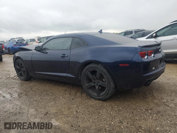 2012 Chevrolet Camaro 2LT z VIN 2G1FG1E33C9187431, wystawiony jako Copart lot #50382355 z przebiegiem 143 012 mil mil oraz Szkoda całkowita • Salvage title. Historia ofert i sprzedaży dostępna na DreamBid. Obrazek 2.