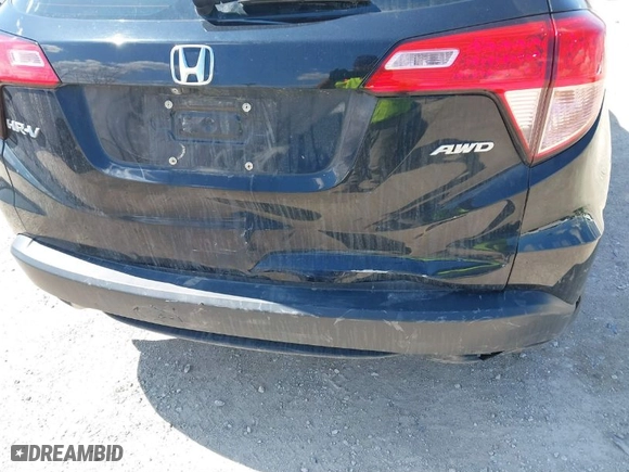 2017 Honda HR-V LX with VIN 3CZRU6H35HM703772, listed as a IAAI auction lot 41836106 with 80,564 mi miles. Bid and sale history available at carsss.com. Image 18.