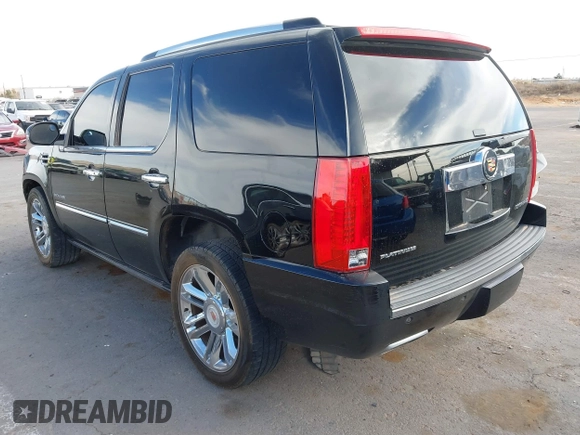 2013 Cadillac Escalade Platinum Edition with VIN 1GYS4DEF8DR302844, listed as a IAAI auction lot 41726120 with 167,425 mi miles. Bid and sale history available at carsss.com. Image 3.