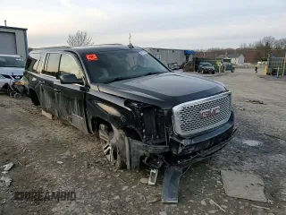 2018 GMC Yukon XL SLT with VIN 1GKS2GKC5JR330981, listed as a Copart auction lot 42771375 with 108,816 mi miles and Salvage Title. Bid and sale history available at carsss.com. Image 12.