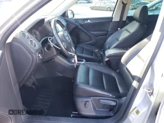 2012 Volkswagen Tiguan LE with VIN WVGAV7AX2CW580035, listed as a Copart auction lot 47297205 with 118,211 mi miles and Salvage title. Bid and sale history available at DreamBid. Image 7.