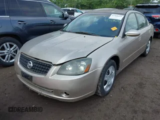 2006 Nissan Altima S z VIN 1N4AL11D66N328009, wystawiony jako IAAI lot #42368693 z przebiegiem 202 565 mil mil oraz . Historia ofert i sprzedaży dostępna na DreamBid. Obrazek 2.