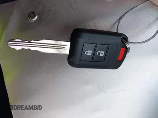 2019 Mitsubishi Outlander ES z VIN JA4AP3AU6KU018494, wystawiony jako IAAI lot #42026362 z przebiegiem 41 146 mil mil oraz . Historia ofert i sprzedaży dostępna na DreamBid. Obrazek 11.