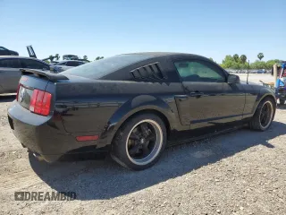 2007 Ford Mustang GT Deluxe with VIN 1ZVFT82H275347682, listed as a Copart auction lot 52178545 with 110,871 mi miles and Salvage Title. Bid and sale history available at carsss.com. Image 3.