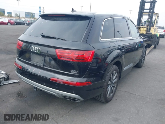 2017 Audi Q7 Premium Plus with VIN WA1LAAF72HD014498, listed as a IAAI auction lot 42154023 with 54,006 mi miles. Bid and sale history available at carsss.com. Image 4.