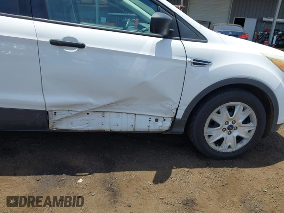 2015 Ford Escape S with VIN 1FMCU0F7XFUB49941, listed as a IAAI auction lot 42111681 with 133,775 mi miles. Bid and sale history available at carsss.com. Image 6.