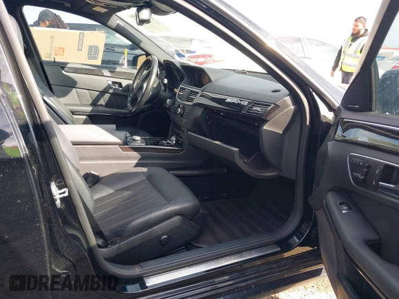 2010 Mercedes-Benz E 550 Luxury with VIN WDDHF7CB4AA072022, listed as a IAAI auction lot 41224349 with 187,030 mi miles and . Bid and sale history available at DreamBid. Image 5.