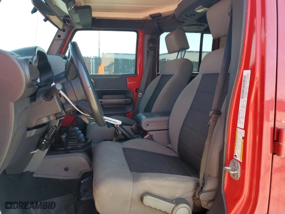 2010 Jeep Wrangler Unlimited Sport with VIN 1J4BA3H10AL171104, listed as a Copart auction lot 53656125 with 192,898 mi miles and Clean Title. Bid and sale history available at carsss.com. Image 7.
