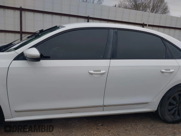 2012 Volkswagen Passat S w/Appearance with VIN 1VWAP7A30CC027913, listed as a IAAI auction lot 41580382 with 199,462 mi miles. Bid and sale history available at carsss.com. Image 15.