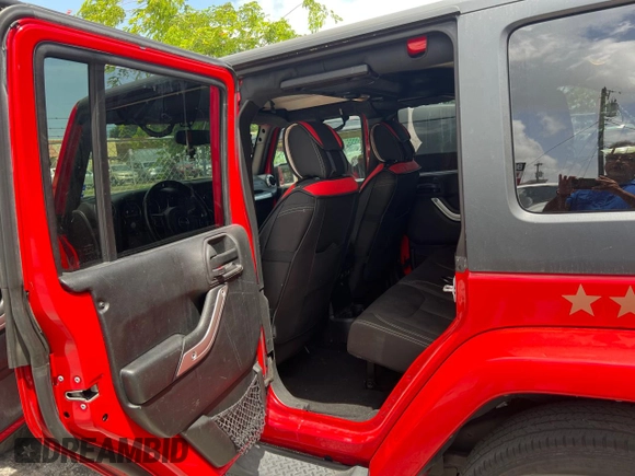 2016 Jeep Wrangler Unlimited Sahara с VIN 1C4BJWEG4GL180915, выставлен на аукционе Copart как лот 61054925 с пробегом 222 532 миль миль и Чистый • Clean title. История ставок и продаж доступна на DreamBid. Изображение 6.