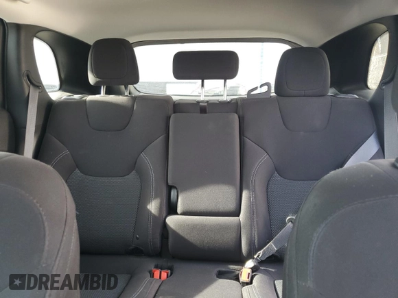 2019 Jeep Cherokee Latitude с VIN 1C4PJLCB6KD416480, выставлен на аукционе Copart как лот 60471315 с пробегом 115 657 миль миль и Списание • Salvage title. История ставок и продаж доступна на DreamBid. Изображение 10.