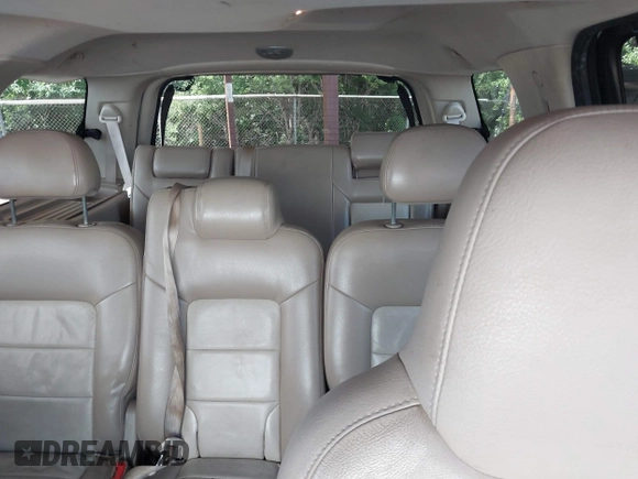 2005 Ford Expedition Eddie Bauer с VIN 1FMFU17585LA69297, выставлен на аукционе IAAI как лот 42465153 с пробегом 271 526 миль миль и . История ставок и продаж доступна на DreamBid. Изображение 13.