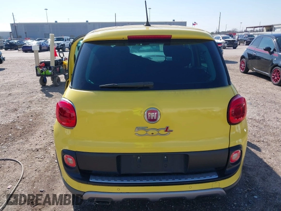 2014 FIAT 500L Trekking with VIN ZFBCFADH3EZ013347, listed as a IAAI auction lot 41551204 with 96,679 mi miles and . Bid and sale history available at DreamBid. Image 16.