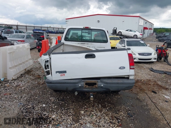 1999 Ford F-250 XL с VIN 1FTNF20L7XEA00374, выставлен на аукционе IAAI как лот 42210425 с пробегом 73 885 миль миль и . История ставок и продаж доступна на DreamBid. Изображение 17.