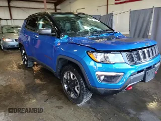 2017 Jeep Compass Trailhawk z VIN 3C4NJDDB1HT689633, wystawiony jako Copart lot #63426175 z przebiegiem 63 209 mil mil oraz Szkoda całkowita • Salvage title. Historia ofert i sprzedaży dostępna na DreamBid. Obrazek 14.