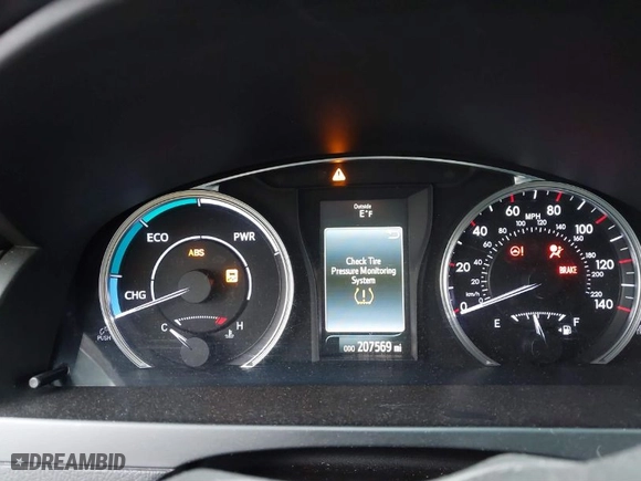 2016 Toyota Camry Hybrid LE with VIN 4T1BD1FK7GU191846, listed as a IAAI auction lot 41586583 with 207,569 mi miles. Bid and sale history available at carsss.com. Image 7.